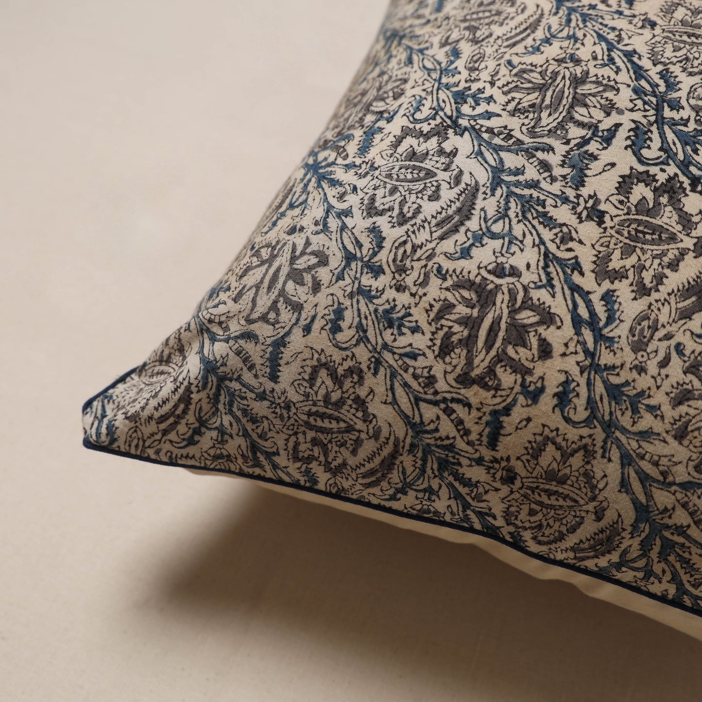 Kalamkari cushion cover 42 - handcrafted