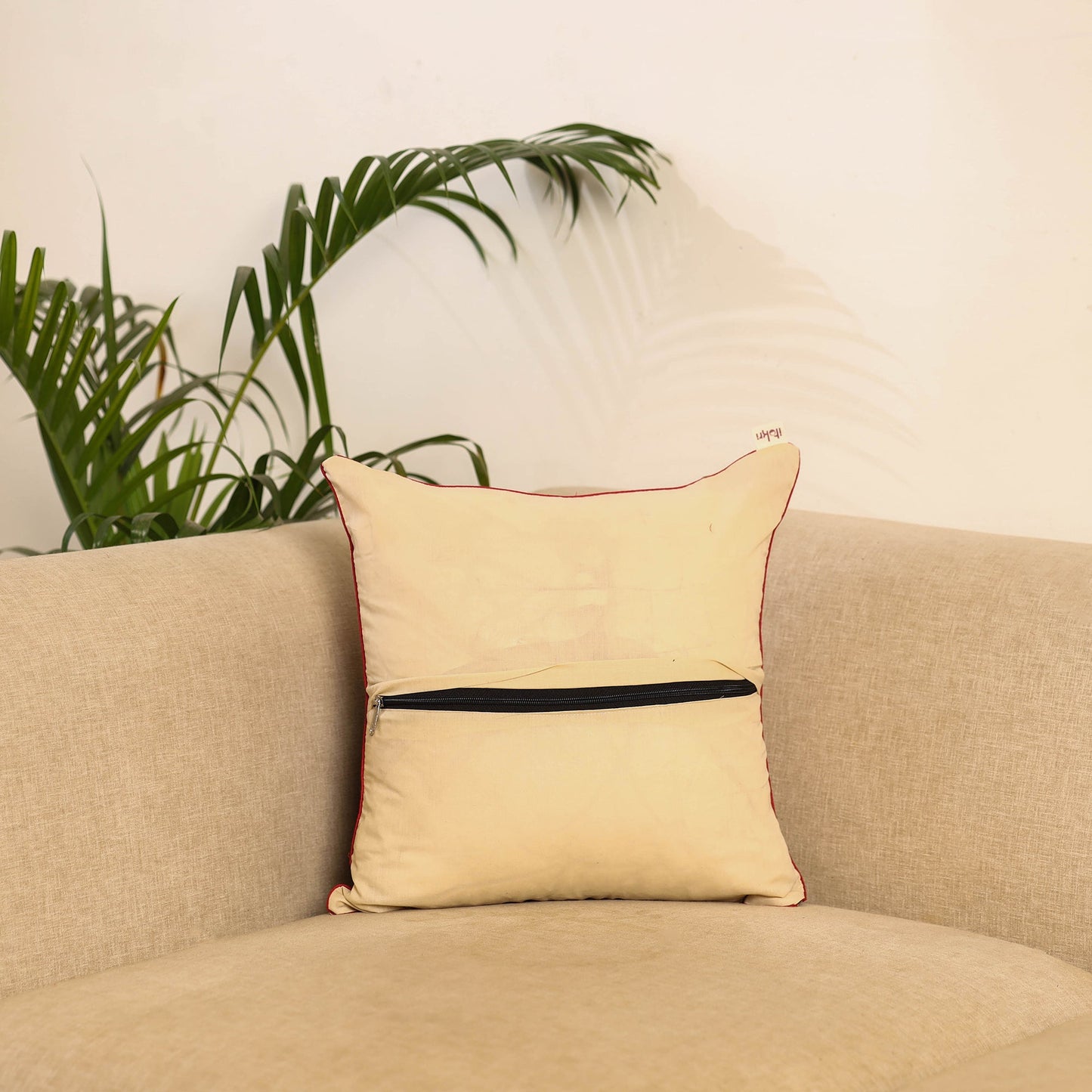 Beige - hand kalamkari cushion cover 28 - handcrafted