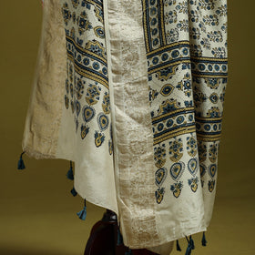 Hand natural dyed dola silk zari border dupatta