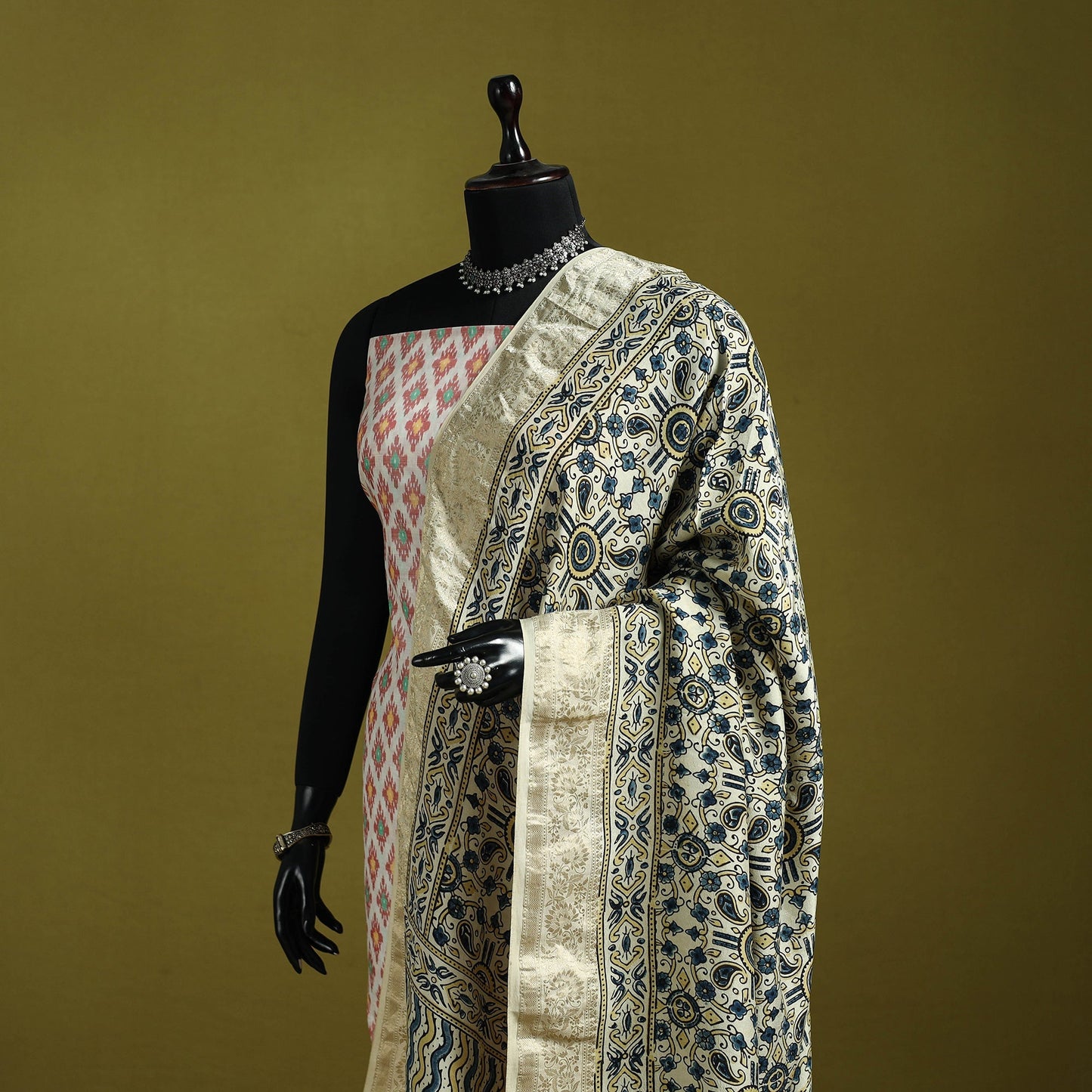 Hand natural dyed dola silk zari border dupatta