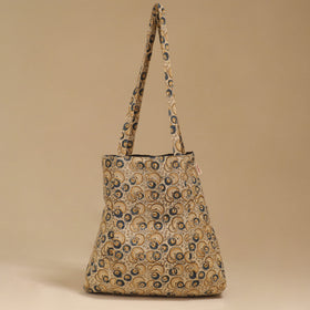 Handcrafted fabric jhola bag 05