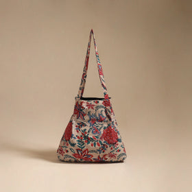 Handcrafted fabric jhola bag 07
