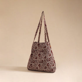 Handcrafted fabric jhola bag 112