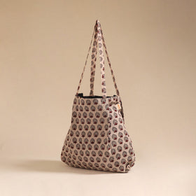 Handcrafted fabric jhola bag 117