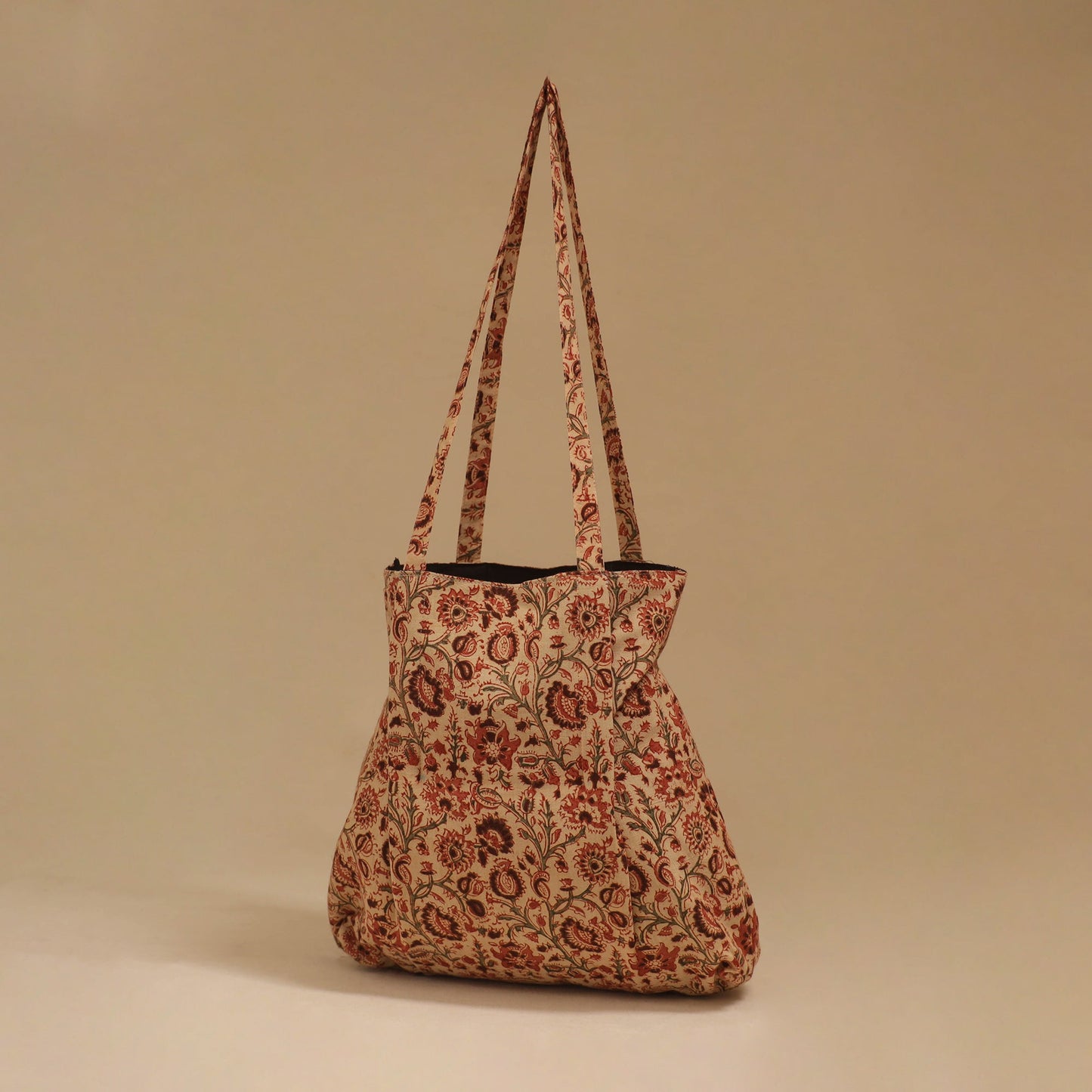 Handcrafted fabric jhola bag 14