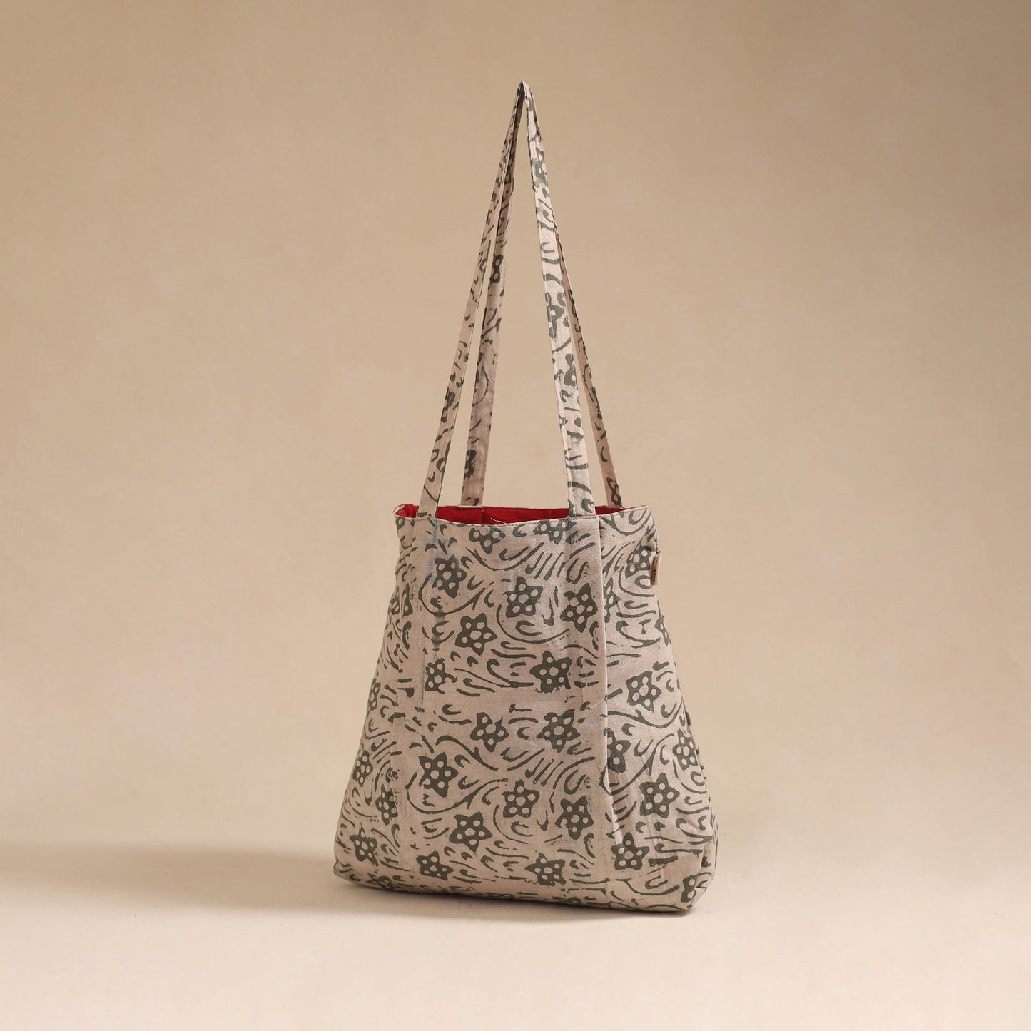 Handcrafted fabric jhola bag 24