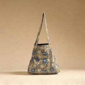 Handcrafted fabric jhola bag 25