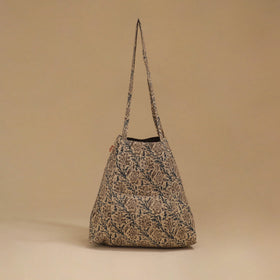 Handcrafted fabric jhola bag 28