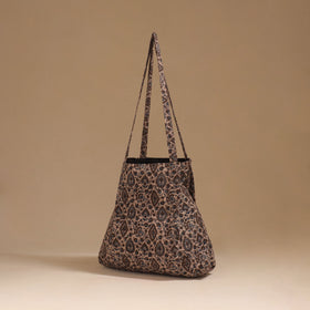 Handcrafted fabric jhola bag 31