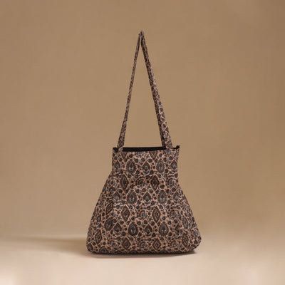 Handcrafted fabric jhola bag 31