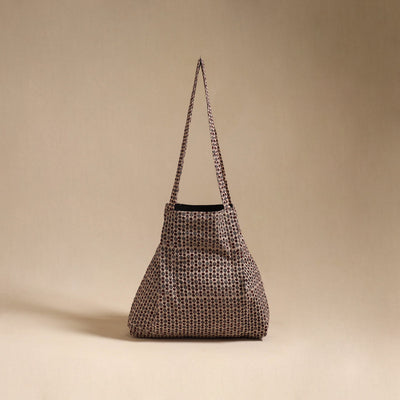 Handcrafted fabric jhola bag 31