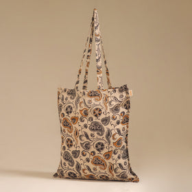 Handcrafted fabric jhola bag 32