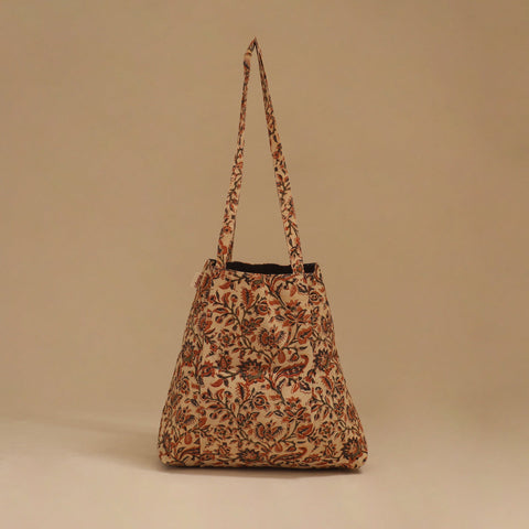 Handcrafted fabric jhola bag 34