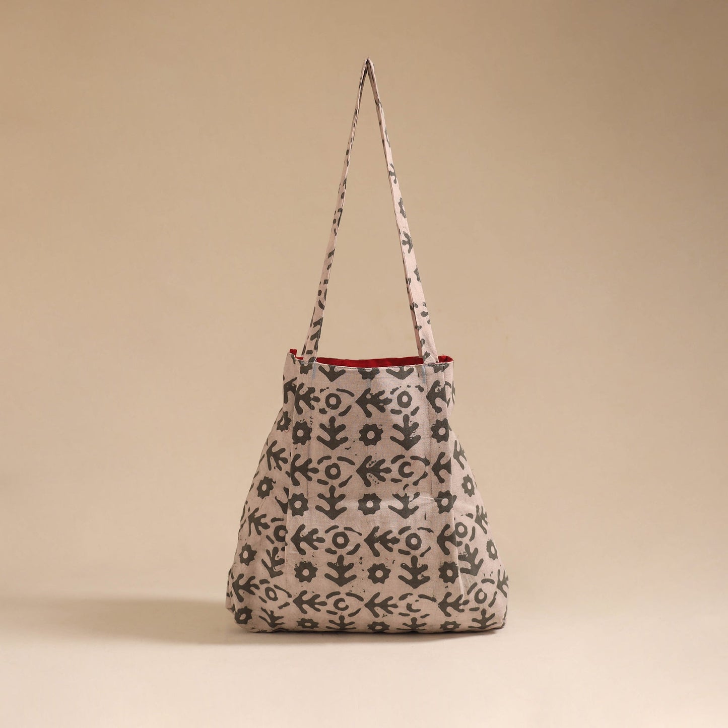 Handcrafted fabric jhola bag 39