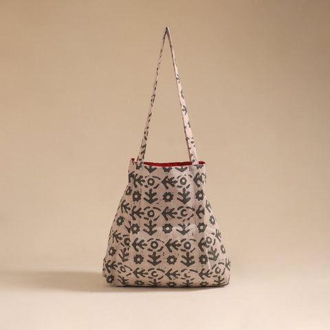 Handcrafted fabric jhola bag 39