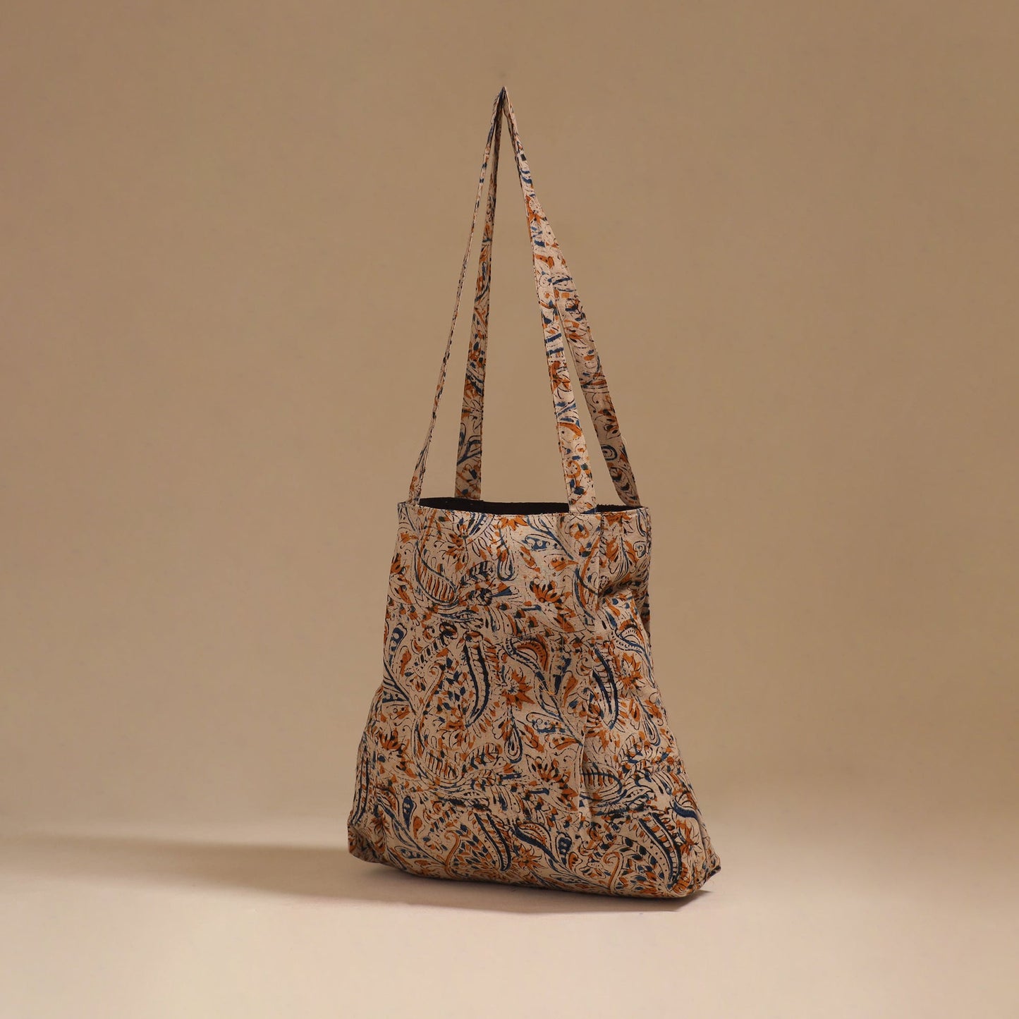 Handcrafted fabric jhola bag 72