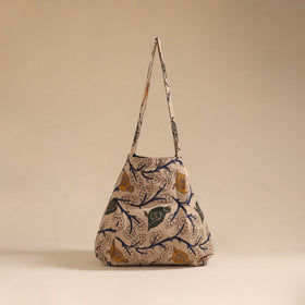 Handcrafted fabric jhola bag 73