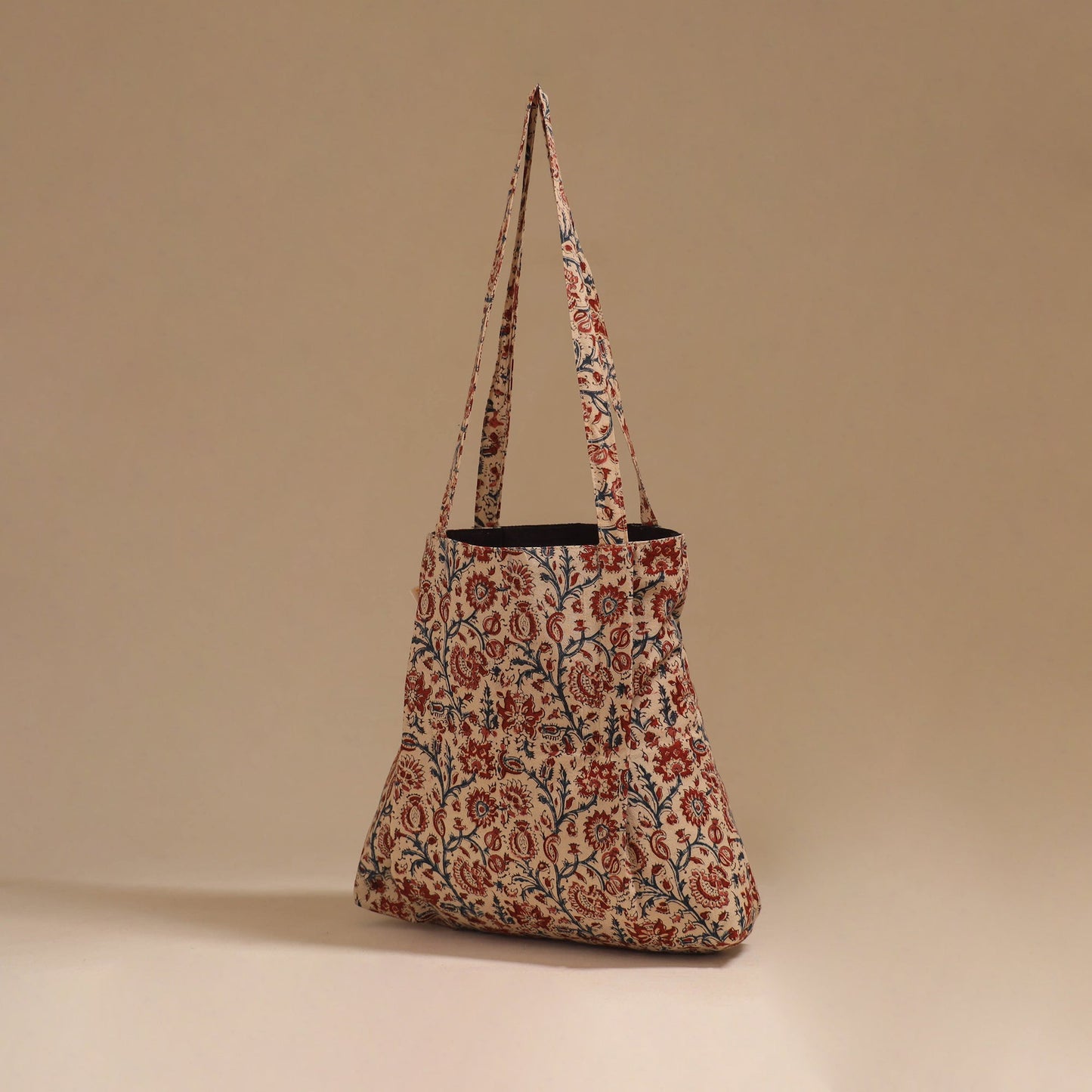 Handcrafted fabric jhola bag 78