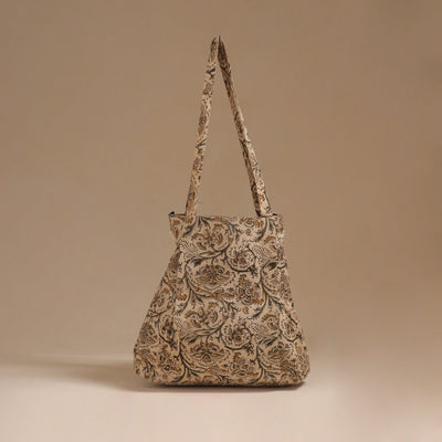 Handcrafted fabric jhola bag 83