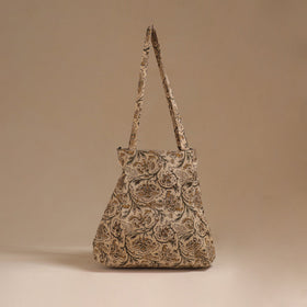 Handcrafted fabric jhola bag 83