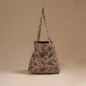 Handcrafted fabric jhola bag 84
