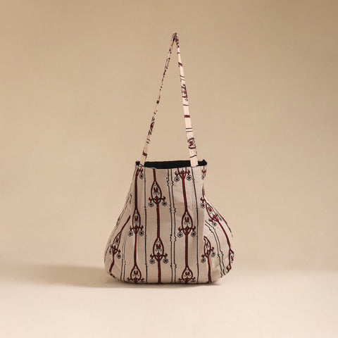 Handcrafted fabric jhola bag 97