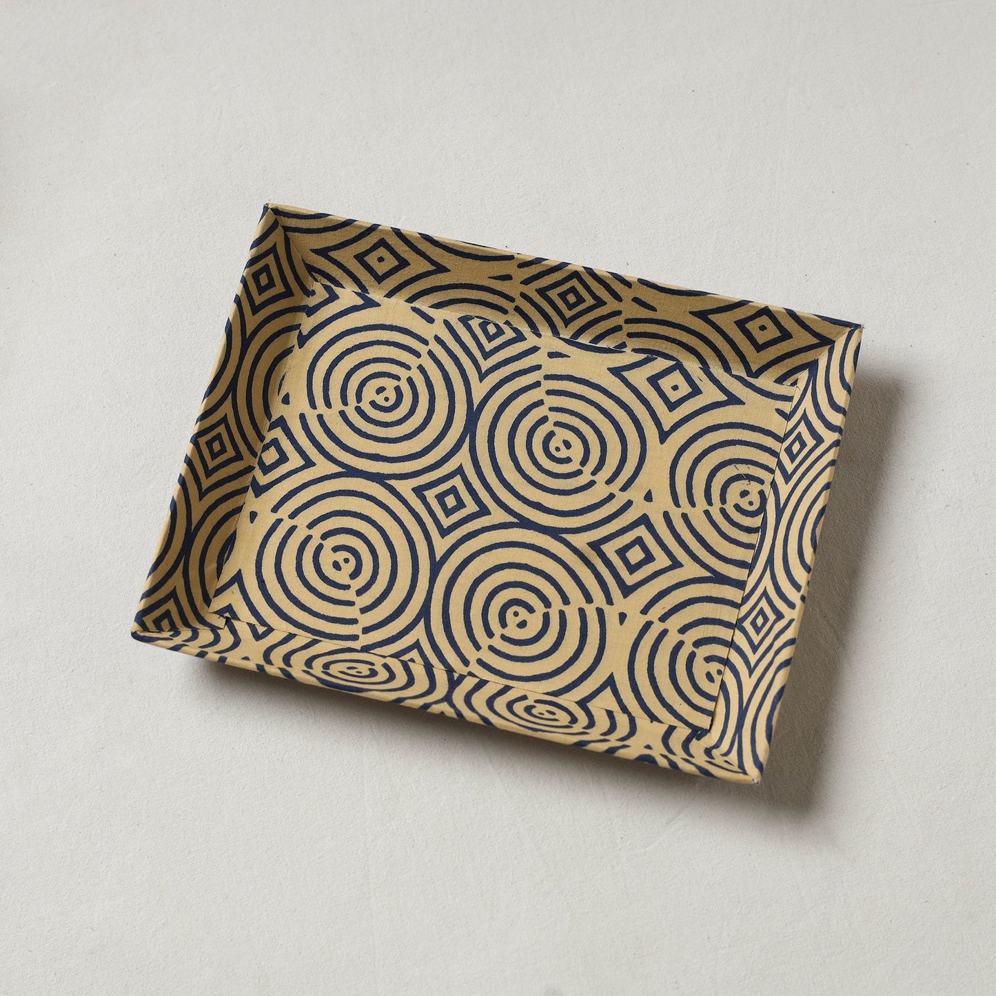 Beige - handcrafted fabric valet tray (9 x 7 in) 06