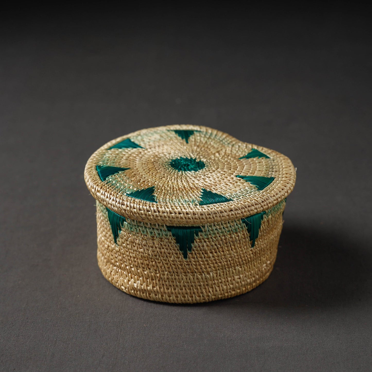 Beige Handcrafted Golden Grass Multipurpose Box (6 x 6 in)