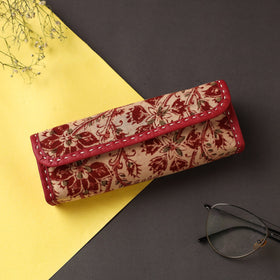 Buy Handcrafted Kutch Leather Block Printed Spectacle Case Online at iTokri.com