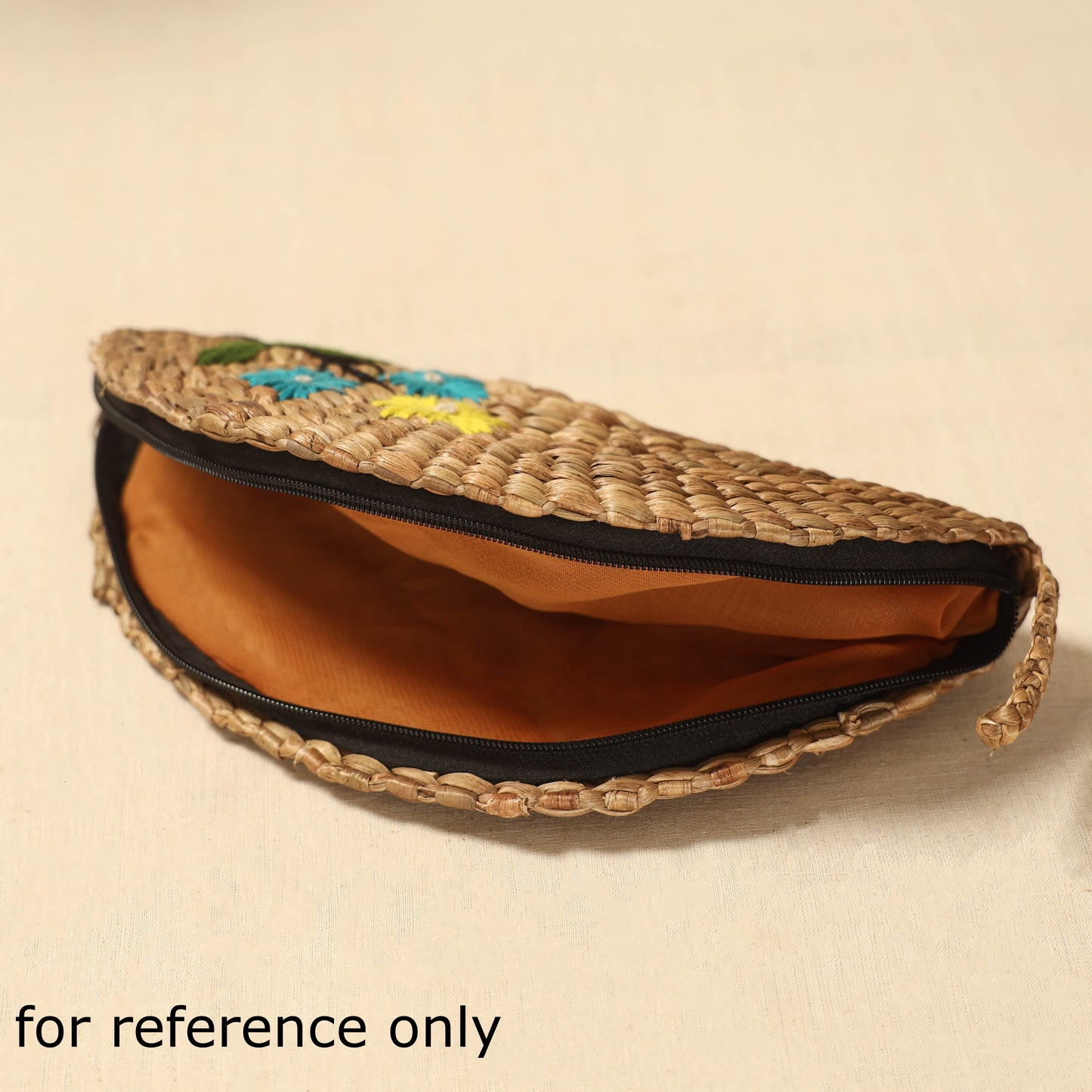 Beige - handcrafted natural water hyacinth reed hand