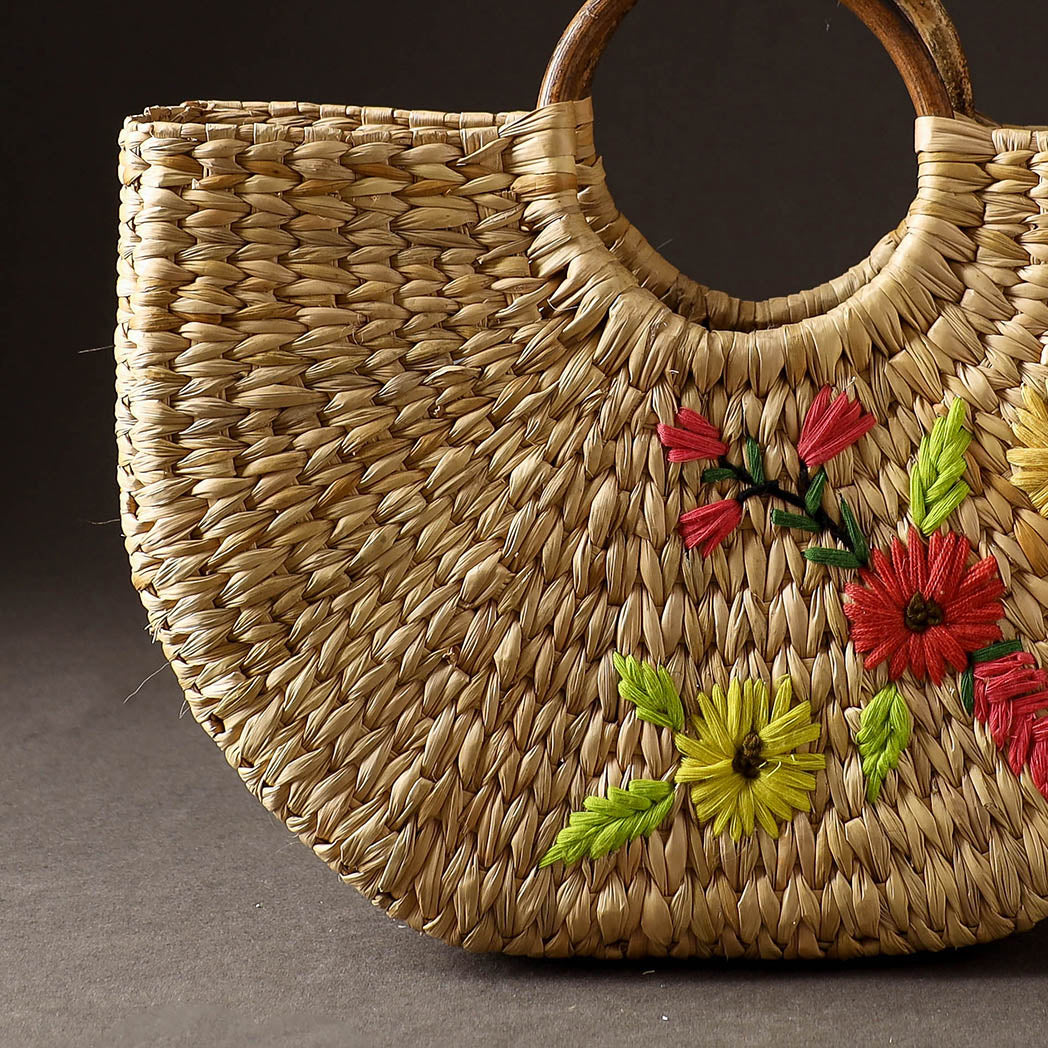 Beige Handcrafted Natural Water Reed Embroidered Hand Bag