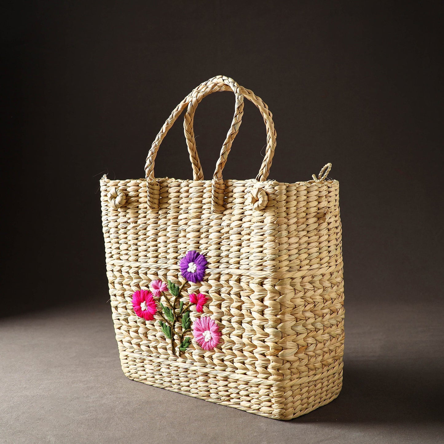 Beige Handcrafted Natural Water Reed Embroidered Shopping Bag