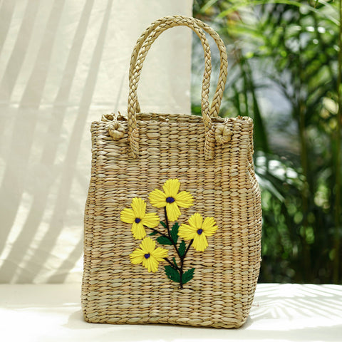 Beige Handcrafted Natural Water Reed Embroidered Shopping Bag