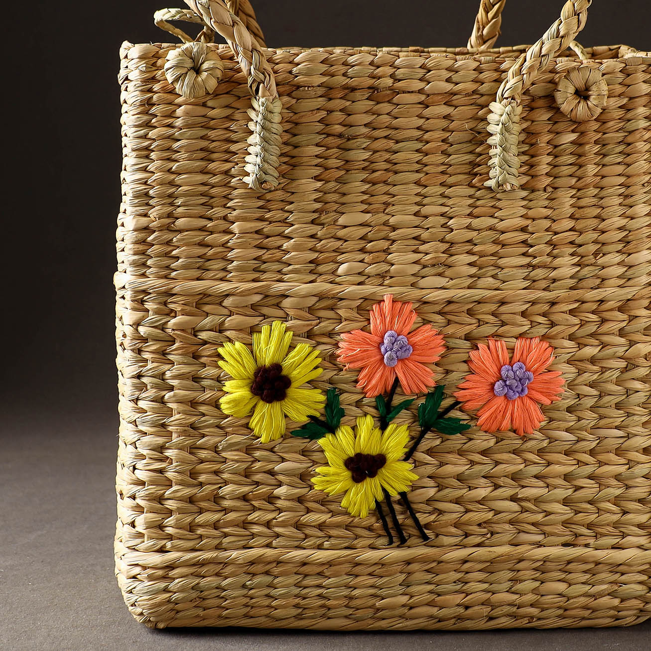 Beige Handcrafted Natural Water Reed Embroidered Shopping Bag