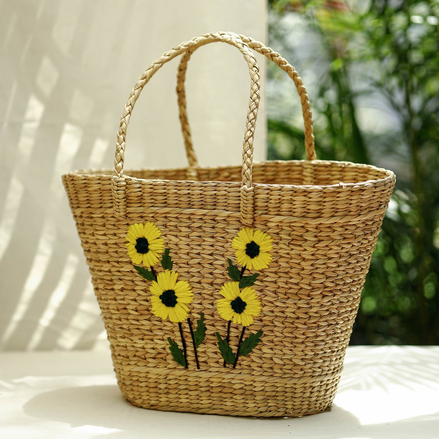 Beige Handcrafted Natural Water Reed Embroidered Shopping Bag