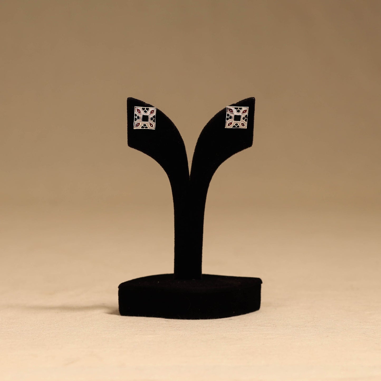 Handcrafted paka meenakari earrings 90