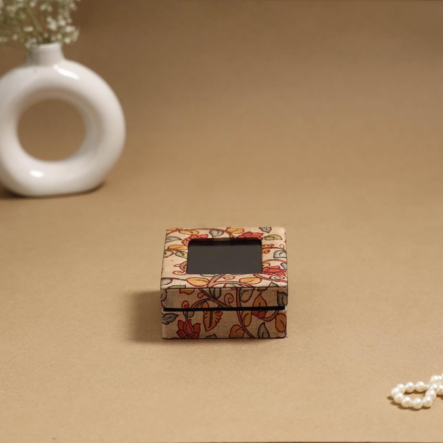 Handcrafted printed fabric ring/earring box 29