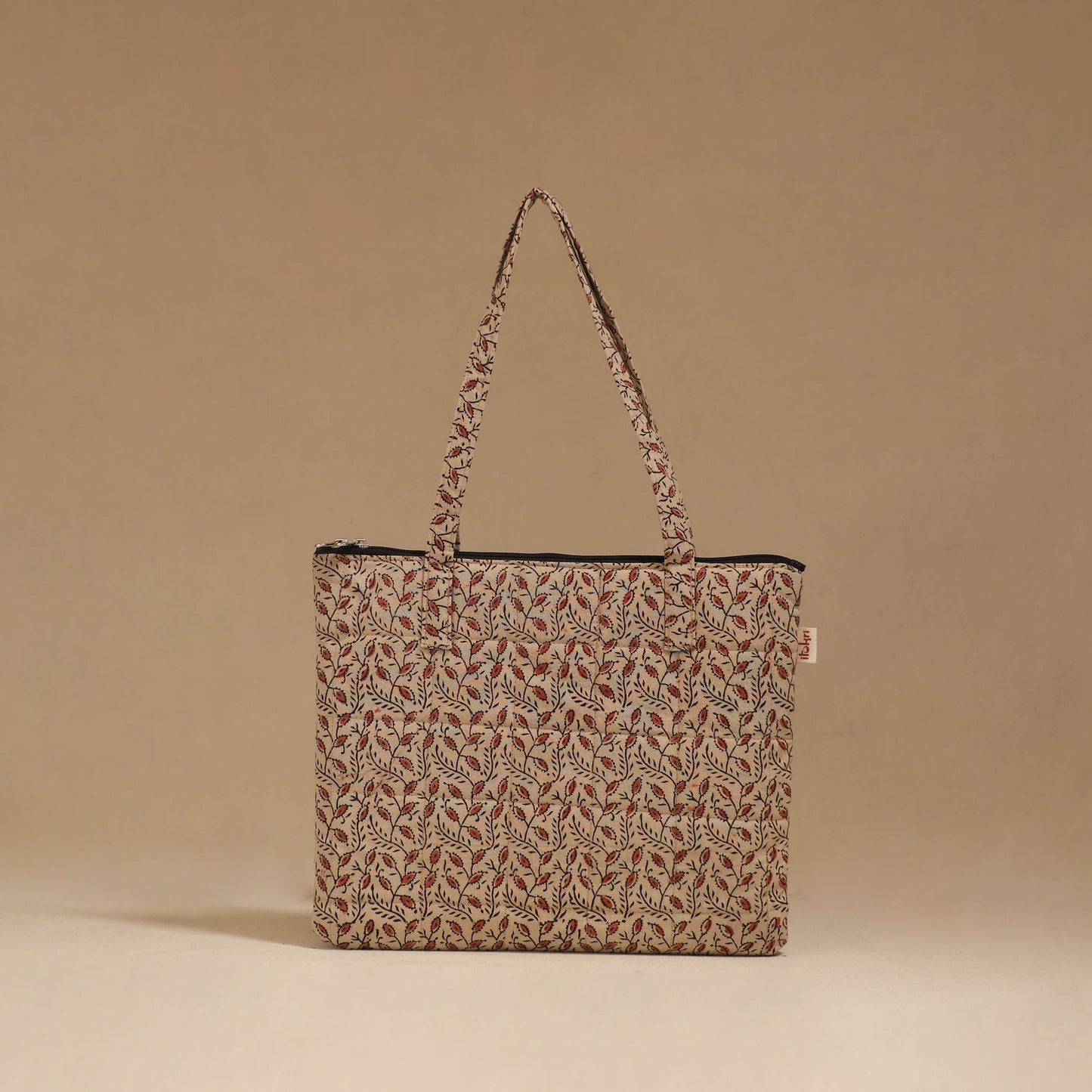 Handcrafted quilted handbag 25