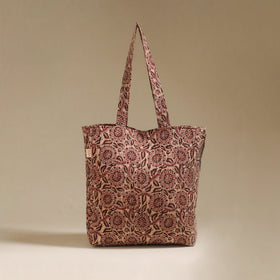 Handcrafted quilted kalamkari block printed fabric tote bag