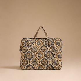 Beige - handcrafted cotton quilted laptop bag 43