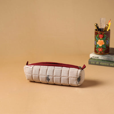Handcrafted quilted pencil pouch 06