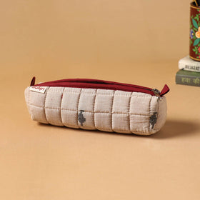 Handcrafted quilted pencil pouch 06