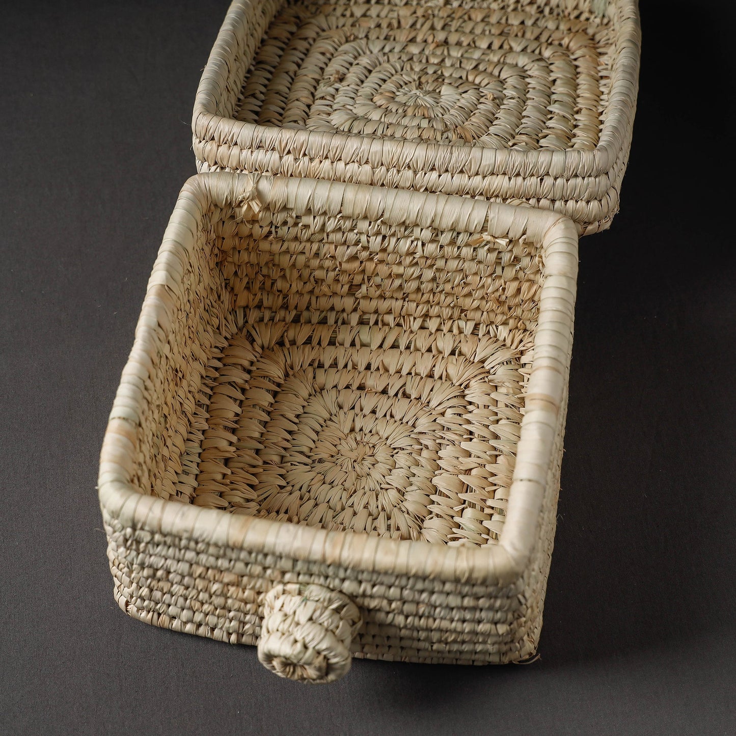 Handcrafted Sabai Grass Multipurpose Square Beige Container Box (9 x 9 in)