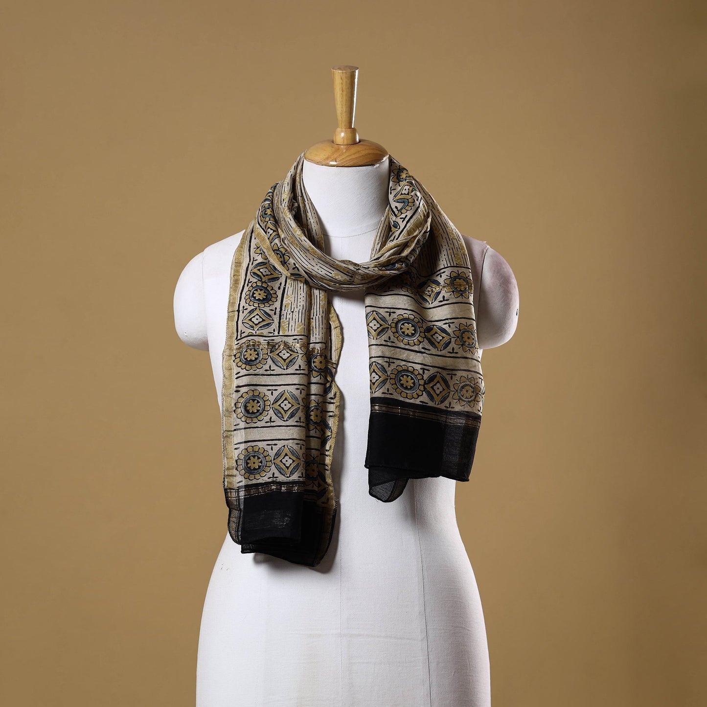 Handloom chanderi silk natural dyed stole 03 - handcrafted