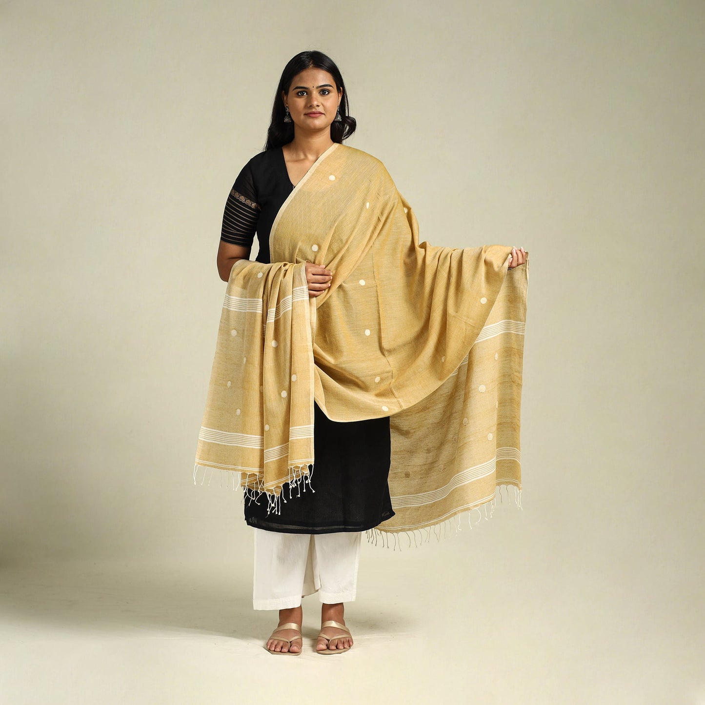  Handloom Cotton Burdwan Jamdani Dupatta