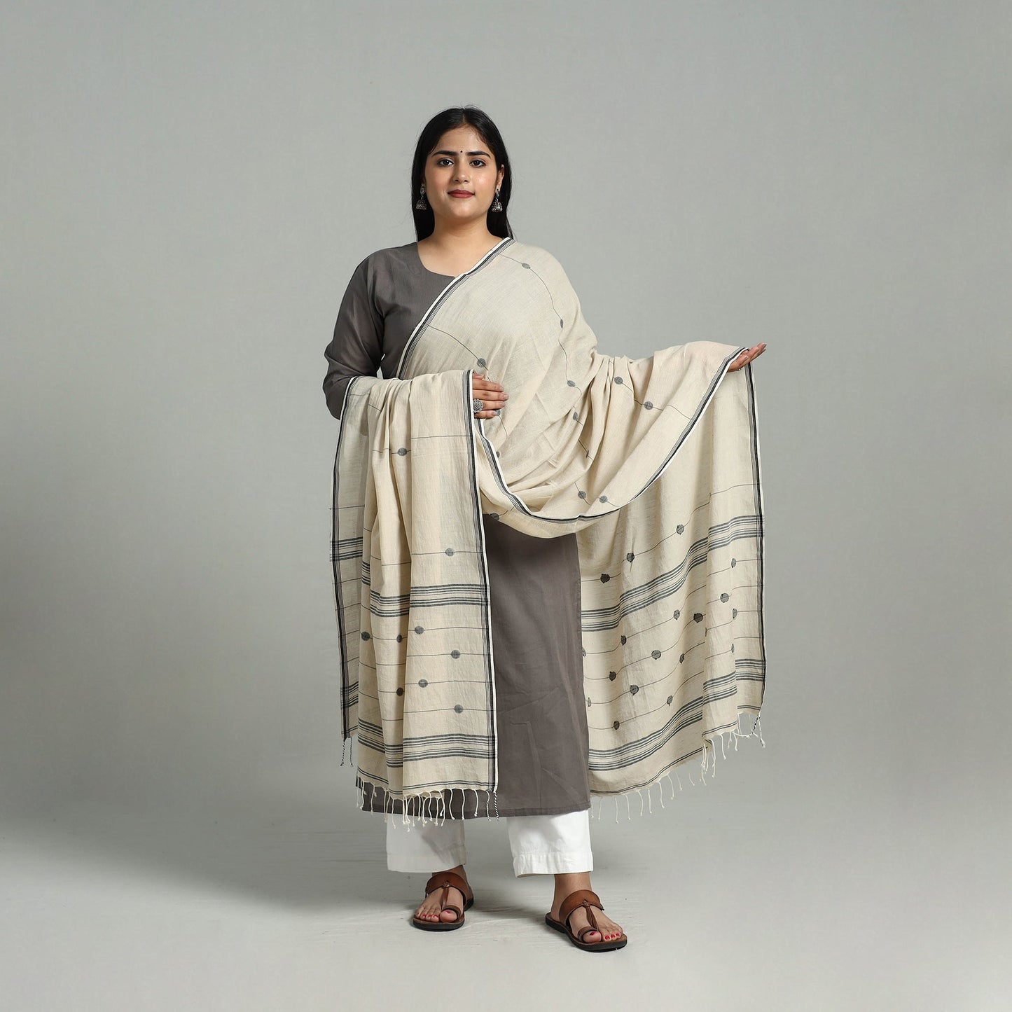 Buy Beige Handloom Cotton Burdwan Jamdani Dupatta Online