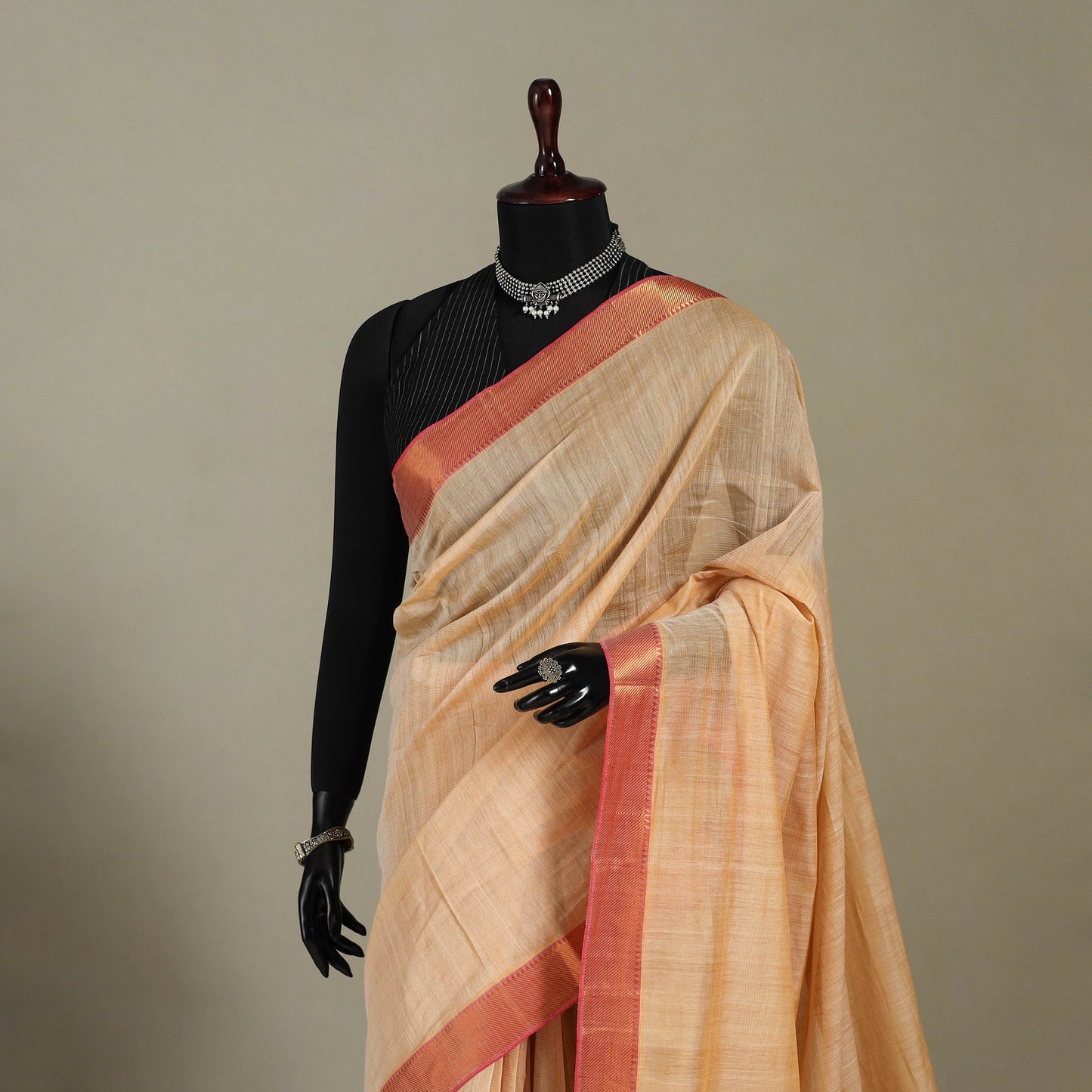 Beige Handloom Cotton Zari Border Mangalagiri Saree