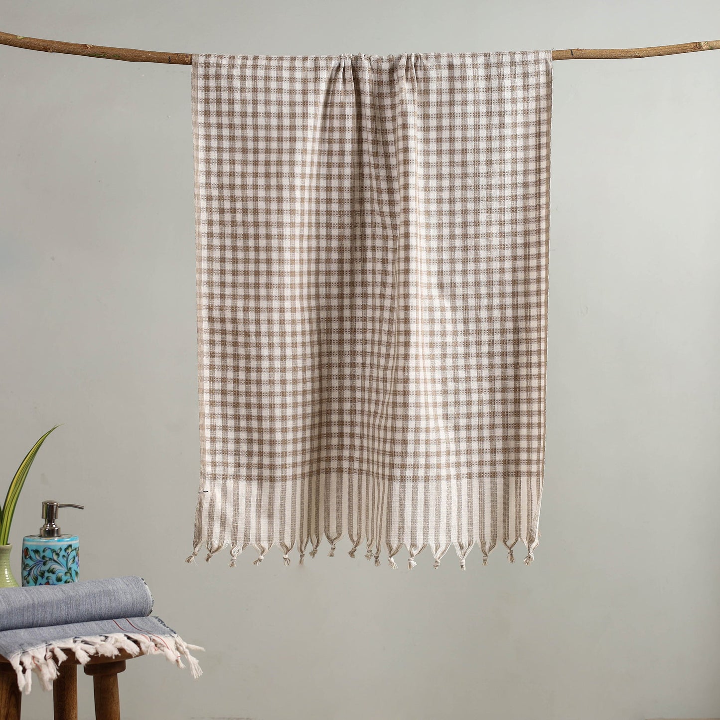 Beige Handloom Fine Cotton Checks Bath Towel