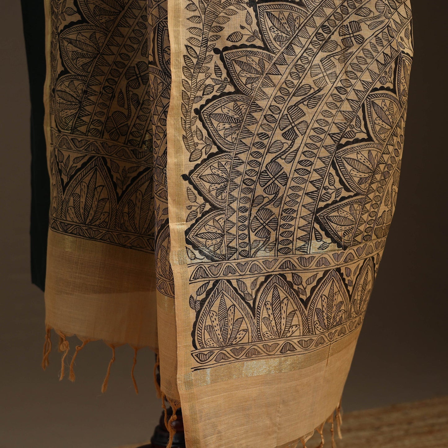 Handloom silk cotton handpainted madhubani dupatta 05