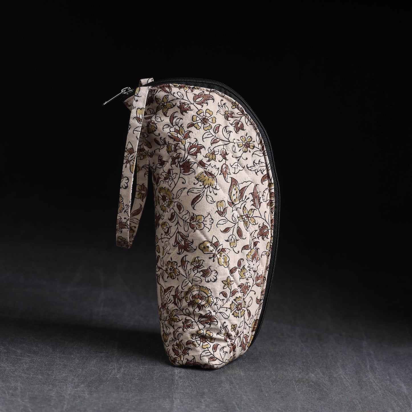 Handmade 1l water bottle cover 08 - handcrafted